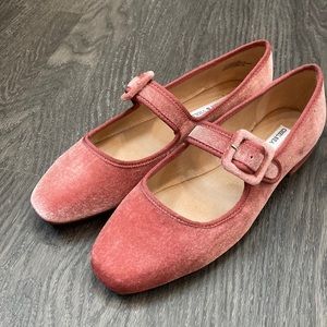 Chelsea & Violet London MaryJane size 6